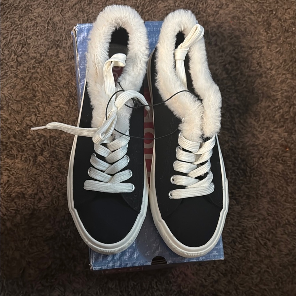 Women's Black and White Fur-Lined Sneakers
